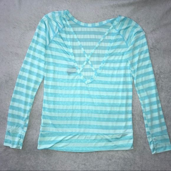 Z by Zella Teal Take 5 Cloud Striped Tee Small S - Picture 4 of 8